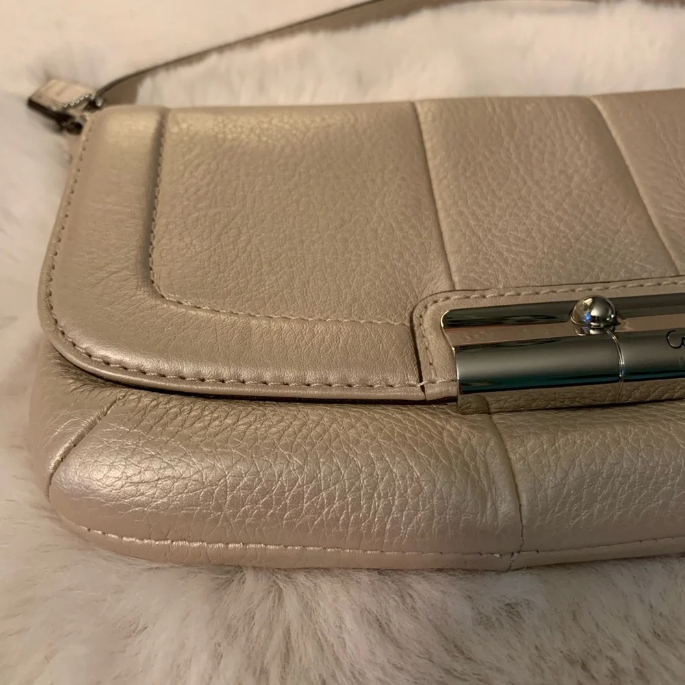 Coach Metallic Beige Leather Shoulder Bag - Picture 12 of 16